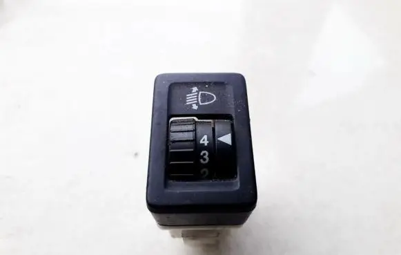 Suzuki Swift I Headlight level height control switch R23464