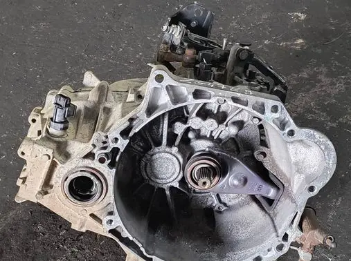 KIA Venga Manual 5 speed gearbox ZG47EJ