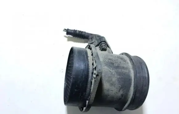 Volvo XC70 Mass air flow meter 0280218108 8670112