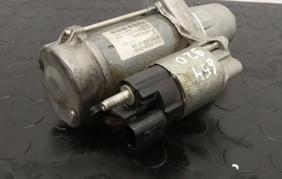 Mercedes-Benz GLC C253 Starter motor A2609060100