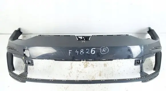 Volkswagen Golf VIII Front bumper 5H0807221G