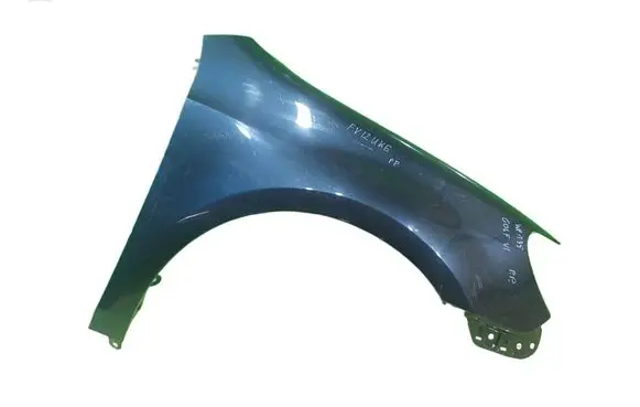Volkswagen Golf VI Fender PRZOD PRAWY