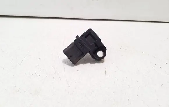 BMW 3 G20 G21 Air pressure sensor 8637900