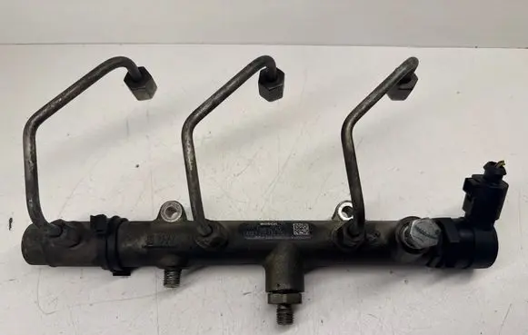 Audi A6 S6 C6 4F Fuel main line pipe 059130090J