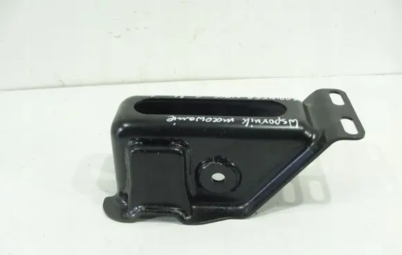 Mercedes-Benz Sprinter W906 Fender mounting bracket A9063100011