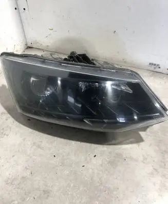 Skoda Fabia Mk3 (NJ) Headlight/headlamp 6V1941016B