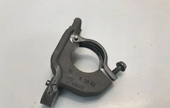Opel Mokka B Driveshaft support bearing bracket 9650285180