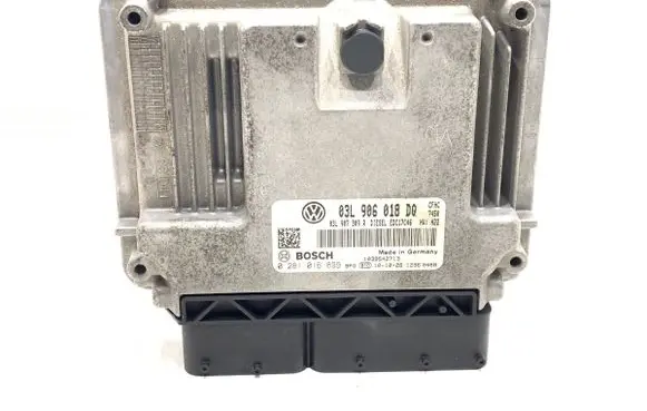 Volkswagen Touran II Engine control unit/module ECU 03L906018DQ