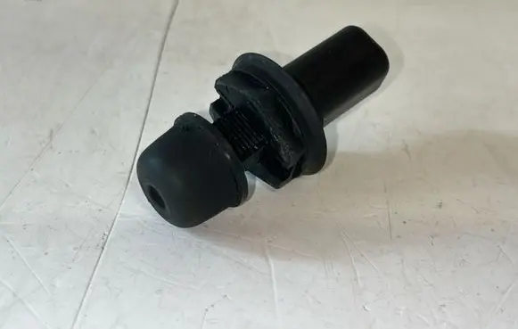 Volvo V70 Tailgate/trunk/boot lid buffer 24263