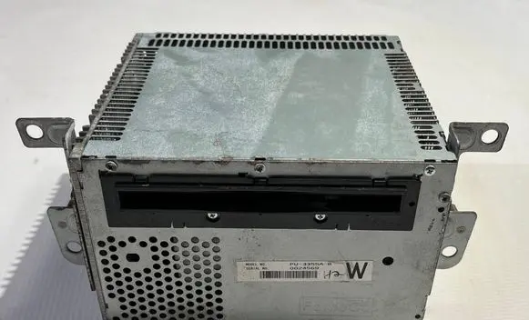 Ford Mustang V Radio/CD/DVD/GPS head unit CR3T19C157AB