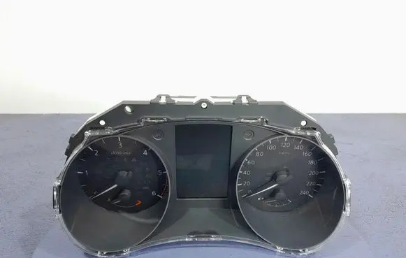 Nissan Qashqai Speedometer (instrument cluster) 4EL8A