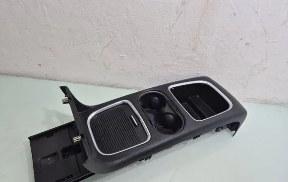 Dodge Grand Caravan Center console 1RF11DX9AJ 5037405