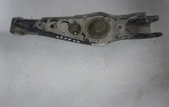 KIA Sportage Rear upper control arm/wishbone 55220D3050