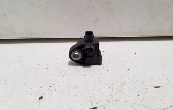 Porsche Taycan 9J1 Airbag deployment crash/impact sensor 4N0959651D
