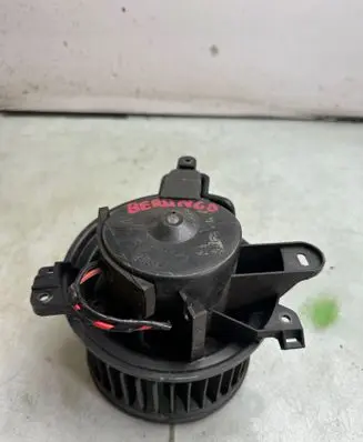 Citroen Berlingo Heater fan/blower 8289289