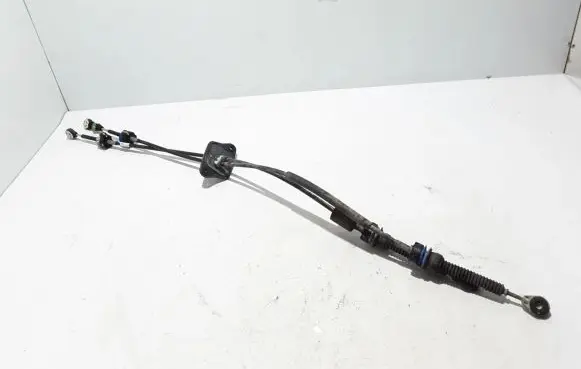 Gear shift cable linkage