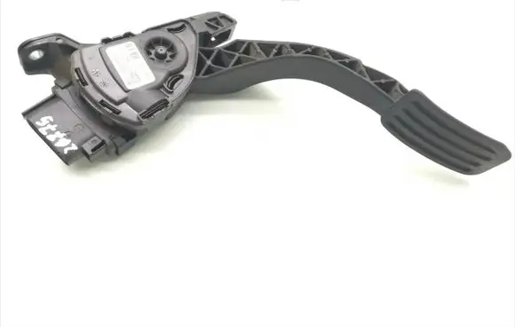 Ford S-MAX Accelerator throttle pedal 6G92-9F836-LC