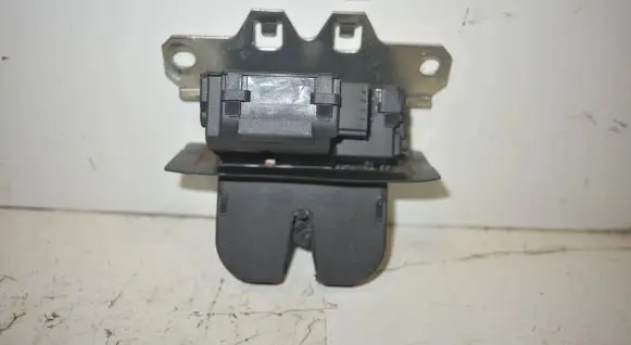 Opel Insignia A Tailgate/trunk/boot lock/catch/latch