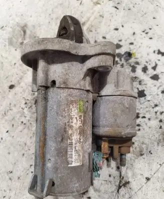Ford Fiesta Starter motor 8V2111000AD