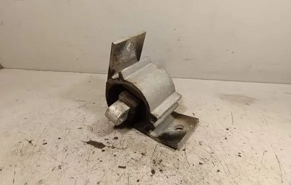 Jaguar XE Gearbox mount 