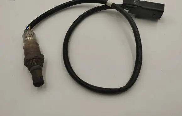 Volkswagen Golf VI Lambda probe sensor 03L906262A T229806 49087463