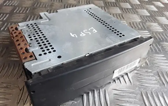 Renault Espace - Grand espace IV Radio/CD/DVD/GPS head unit 8200205833