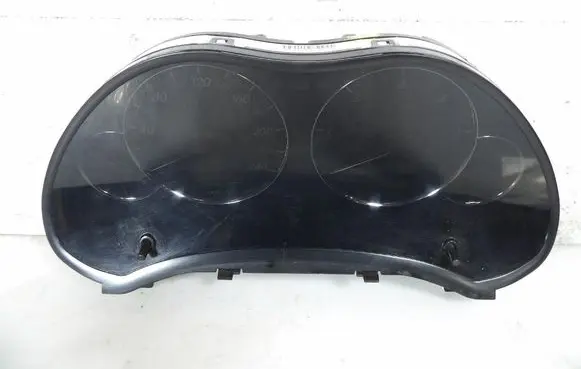 Speedometer (instrument cluster)