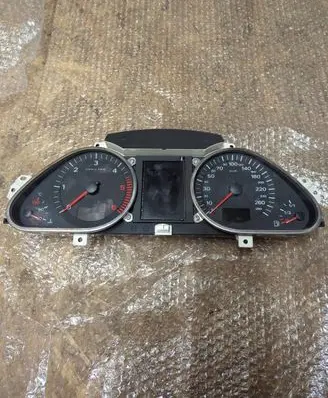 Audi A6 S6 C6 4F Speedometer (instrument cluster) 4F0920901G 503001720200 4F0910900C