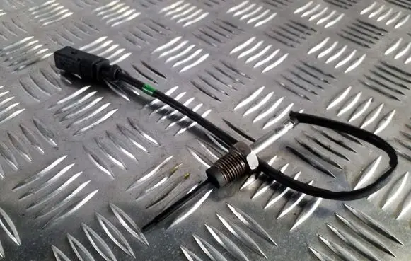 Audi A6 C7 Exhaust gas temperature sensor 03L906088FH