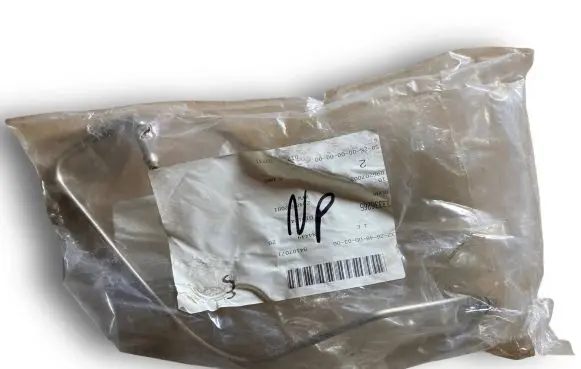 Opel Zafira C Fuel injector supply line/pipe 13336265