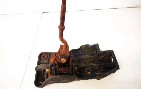 Hyundai Lantra II Gear shifter/selector
