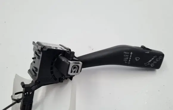 Volkswagen Tiguan Wiper control stalk 1K0953519H