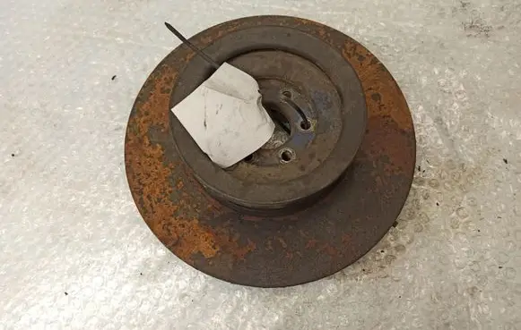 Mercedes-Benz 250 280 C CE W114 Crankshaft pulley
