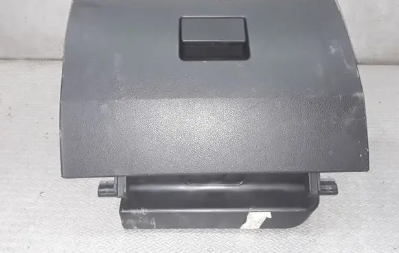 Ford Fiesta Glove box lid/cover 6S6T14K016AA