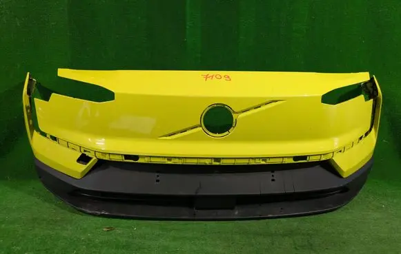 Volvo EX30 Front bumper