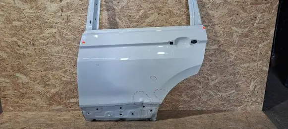 Volkswagen Tiguan Rear door K8K7T81