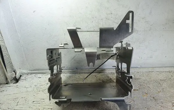 Mercedes-Benz CLS C219 Other interior part A2115457940