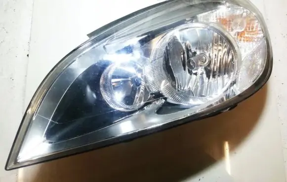 Volvo V60 Headlight/headlamp 31299996 89905473