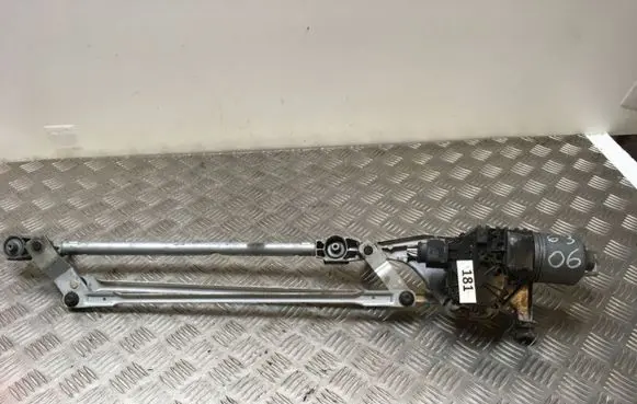 Ford Focus Front wiper linkage and motor 3397020777 42122100 4M5117508BA