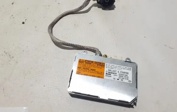 Renault Vel Satis Xenon control unit/module 8200051260