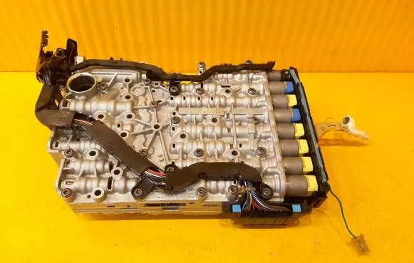 Audi A4 S4 B9 Transmission gearbox valve body 1102327189 1102427187