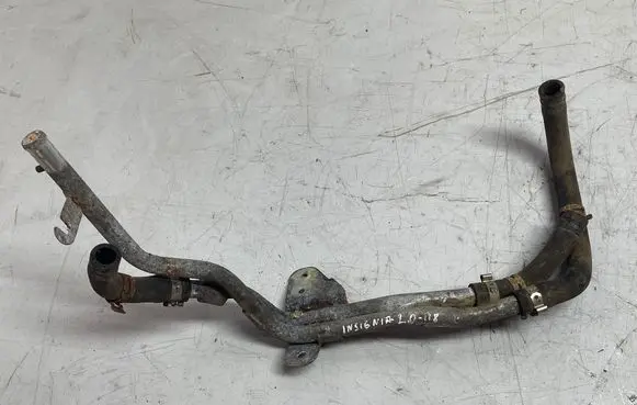 Opel Insignia A Fuel line pipe 