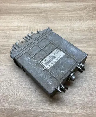 Volkswagen Golf III Engine control unit/module ECU 028906021BF 0281001421