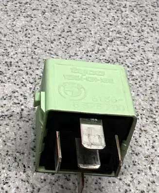 BMW 7 E65 E66 Other relay 8373700