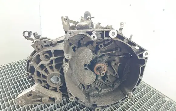 Fiat Doblo Manual 6 speed gearbox C63563502
