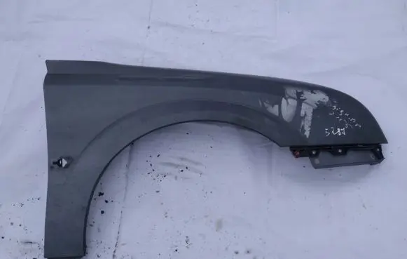 Opel Signum Fender pilka