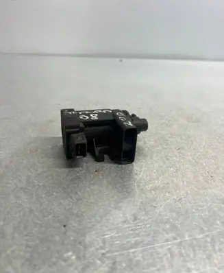 Opel Antara Turbo solenoid valve 25183381