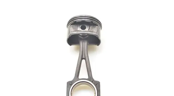 Opel Astra H Piston with connecting rod