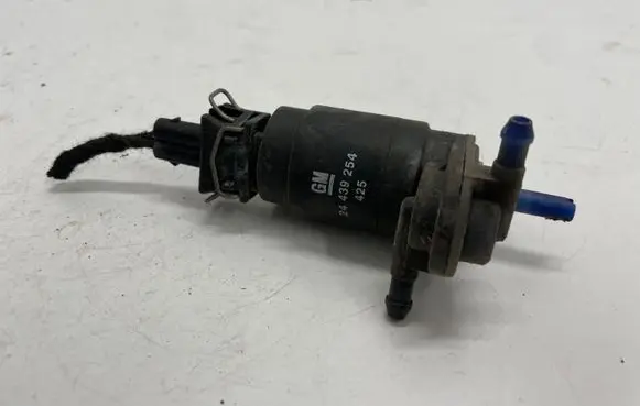 Opel Astra J Windscreen/windshield washer pump 24439254