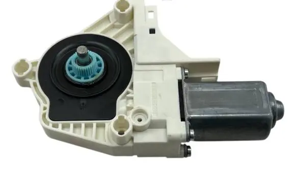 Audi A1 Front door window regulator motor 8K0959802C